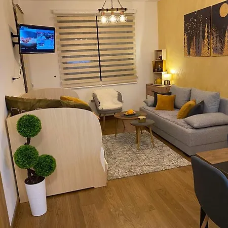 Pahuljica Pekovic Apartment