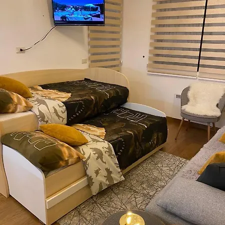 Apartment Pahuljica Pekovic