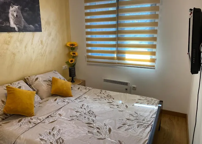 아파트 Pahuljica Pekovic 즐라티보