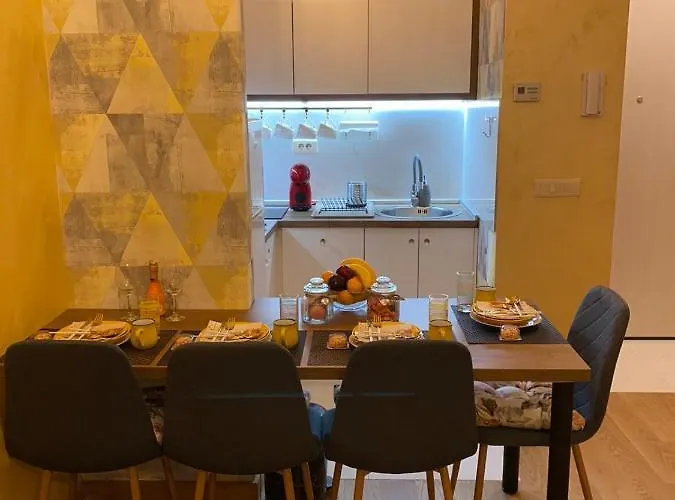 아파트 Pahuljica Pekovic *